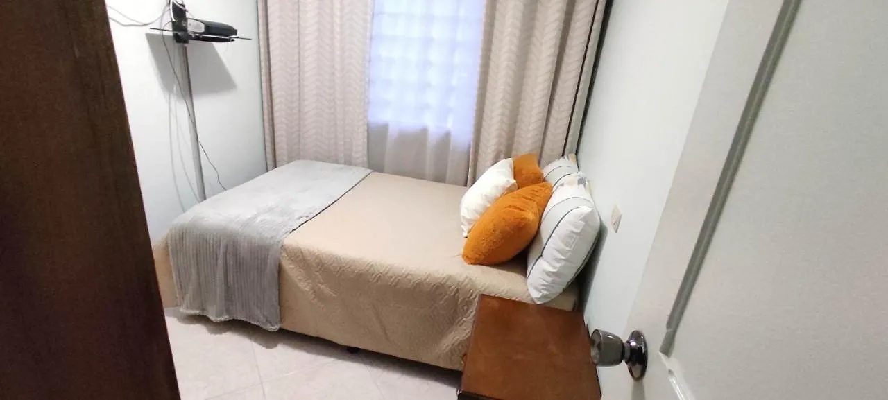Hermoso Apartamento Ubicado en Zona Céntrica de Medellín 0*,